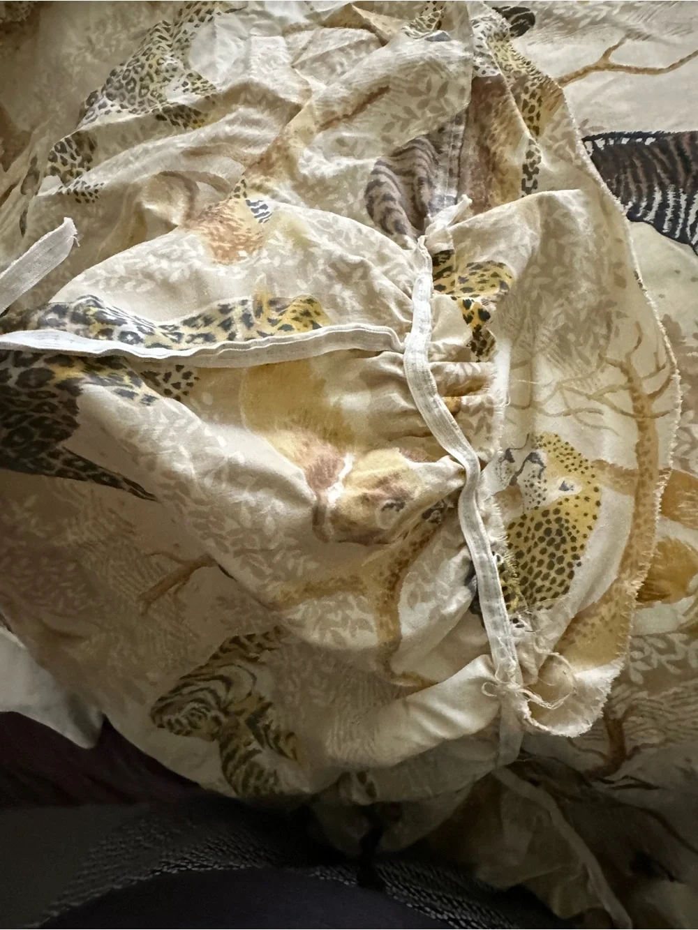 J.P. Stevens & Co. Safari Animal Printed king size Bedding vintage 1976